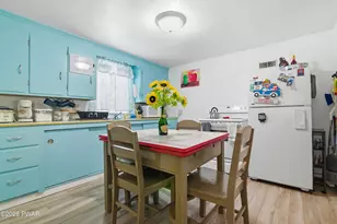 111 Hickory Dr, Greentown, PA 18426 - Photo 13