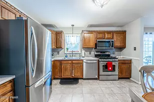 117 Rhododendron Ln, Milford, PA 18337 - Photo 17