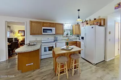 1030 Bear Drive, Bushkill, PA 18324 - Photo 13