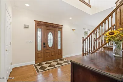 302 Oneida Way, Milford, PA 18337 - Photo 9