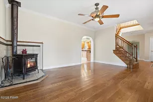 302 Oneida Way, Milford, PA 18337 - Photo 13