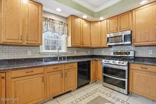 302 Oneida Way, Milford, PA 18337 - Photo 19