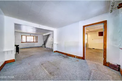 607 S Valley Avenue, Olyphant, PA 18447 - Photo 7