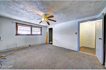 607 S Valley Avenue, Olyphant, PA 18447 - Photo 19