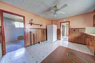 607 S Valley Ave, Olyphant, PA 18447 - Photo 43