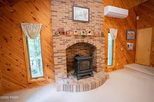 10 Chip Ct, Lake Ariel, PA 18436 - Photo 9