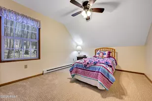 121 Canterbrook Dr, Lords Valley, PA 18428 - Photo 41