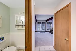 121 Canterbrook Dr, Lords Valley, PA 18428 - Photo 15