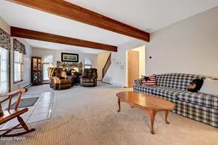 121 Canterbrook Dr, Lords Valley, PA 18428 - Photo 9