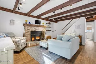 124 St Moritz Dr, Tafton, PA 18464 - Photo 3