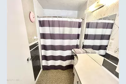 100 Hickory Lane, Hawley, PA 18428 - Photo 19