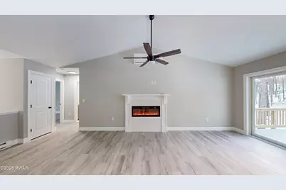 113 Palmetto Court, Milford, PA 18337 - Photo 7