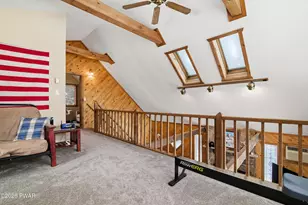 1086 Beaver Lake Dr, Lake Ariel, PA 18436 - Photo 33