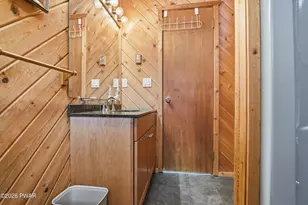 1086 Beaver Lake Dr, Lake Ariel, PA 18436 - Photo 39