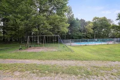 109 Hazleton Drive, Greentown, PA 18426 - Photo 41