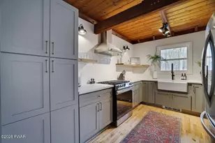 109 Hazleton Dr, Greentown, PA 18426 - Photo 9