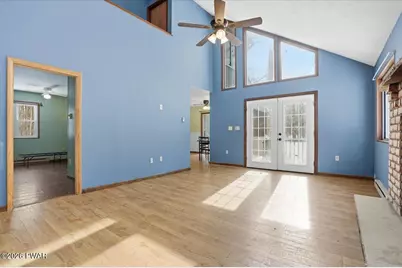 136 Evergreen Court, Hawley, PA 18428 - Photo 11