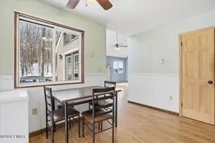 136 Evergreen Ct, Hawley, PA 18428 - Photo 15