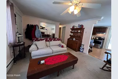 154 Roundhill Rd Road, Dingmans Ferry, PA 18328 - Photo 7