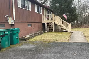 154 Roundhill Rd Rd, Dingmans Ferry, PA 18328 - Photo 3