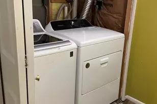 154 Roundhill Rd Rd, Dingmans Ferry, PA 18328 - Photo 31