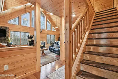 109 Lakeside Drive, Greentown, PA 18426 - Photo 11