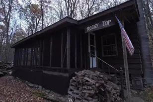 160 Five Mile Meadow, Dingmans Ferry, PA 18328 - Photo 15