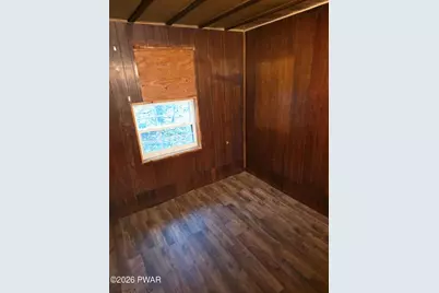 160 Five Mile Meadow, Dingmans Ferry, PA 18328 - Photo 5