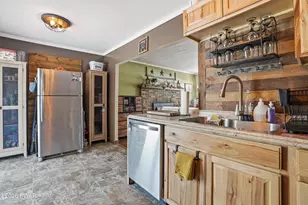 477 Purdytown Turnpike, Lakeville, PA 18438 - Photo 9