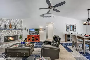 100 Forest Dr, Hawley, PA 18428 - Photo 7