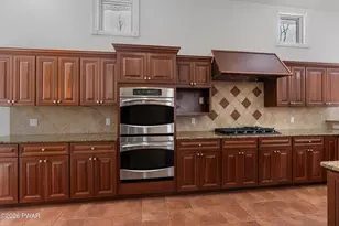 1415 Dewberry Dr, Hawley, PA 18428 - Photo 15