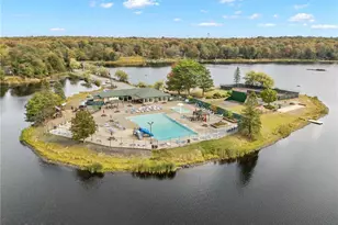 1073 West Side Dr, South Sterling, PA 18445 - Photo 77