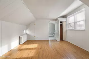 958 Main St, Newfoundland, PA 18445 - Photo 7