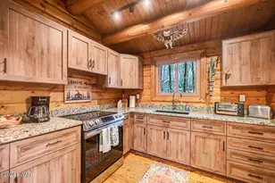 265 Parkwood Dr, Lake Ariel, PA 18436 - Photo 25