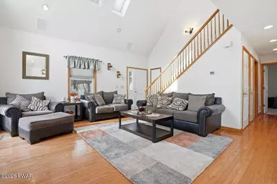 111 Candlewick Way, Lackawaxen, PA 18435 - Photo 9