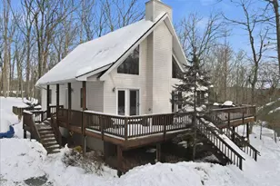 111 Candlewick Way, Lackawaxen, PA 18435 - Photo 3