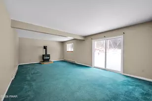 317 Marcel Dr, Dingmans Ferry, PA 18328 - Photo 19