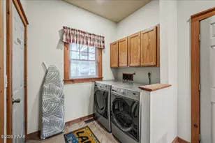 723 Lower Deer Valley Rd, Tannersville, PA 18372 - Photo 21