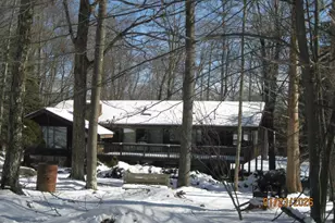 103 Oak Wood Dr, Greentown, PA 18426 - Photo 3