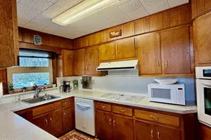432 Maple Ridge Dr, Lords Valley, PA 18428 - Photo 17