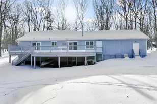 137 Friendship Dr, Hawley, PA 18428 - Photo 29