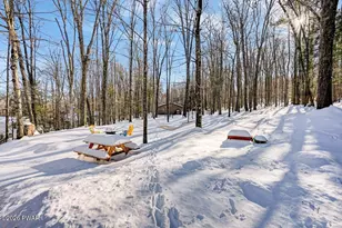 1186 Commanche Cir, Lake Ariel, PA 18436 - Photo 9