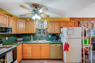 296 Chestnuthill Dr, Lake Ariel, PA 18436 - Photo 21