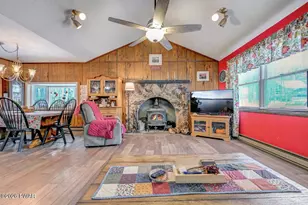 296 Chestnuthill Dr, Lake Ariel, PA 18436 - Photo 5