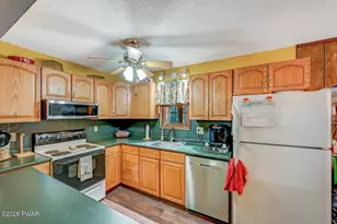 296 Chestnuthill Dr, Lake Ariel, PA 18436 - Photo 17