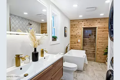 132 East Balsam Road, Greentown, PA 18426 - Photo 11