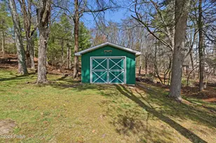 28 Valentine Dr, Hawley, PA 18428 - Photo 67