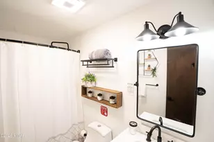 481 Lakeview Dr W, Lake Ariel, PA 18436 - Photo 51