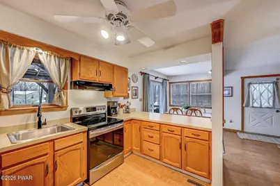 1055 Mountain Top Drive, Lake Ariel, PA 18436 - Photo 17