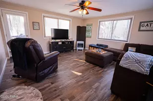 88 S Fairway Dr, Lake Ariel, PA 18436 - Photo 7